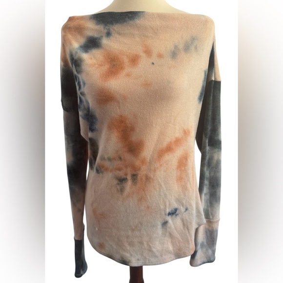 Earthbound Trading Co Tie Die Long Sleeve Thumbhole Size XXL - NWT - Picture 1 of 12